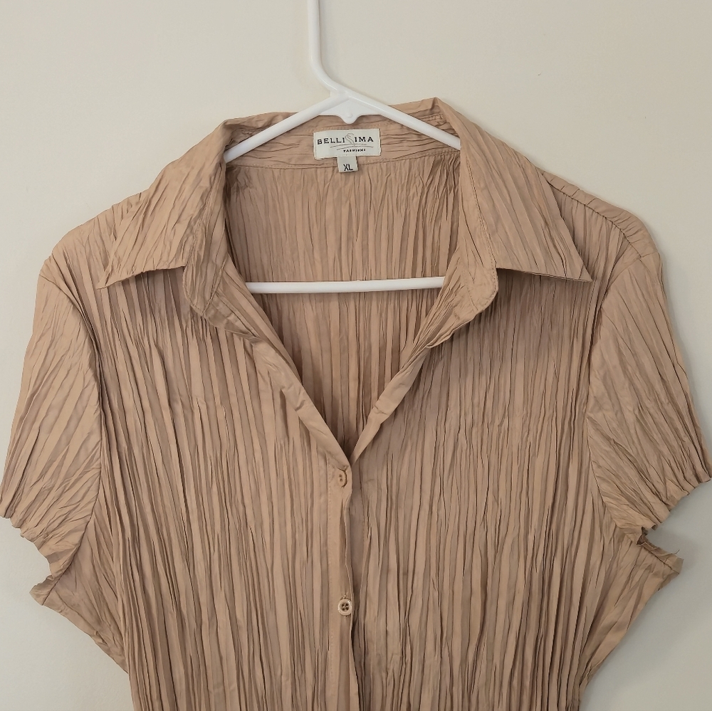Bellissima XL Tan Micro Pleated Crinkle Button Up Coastal Minimalist Top - Picture 3 of 14